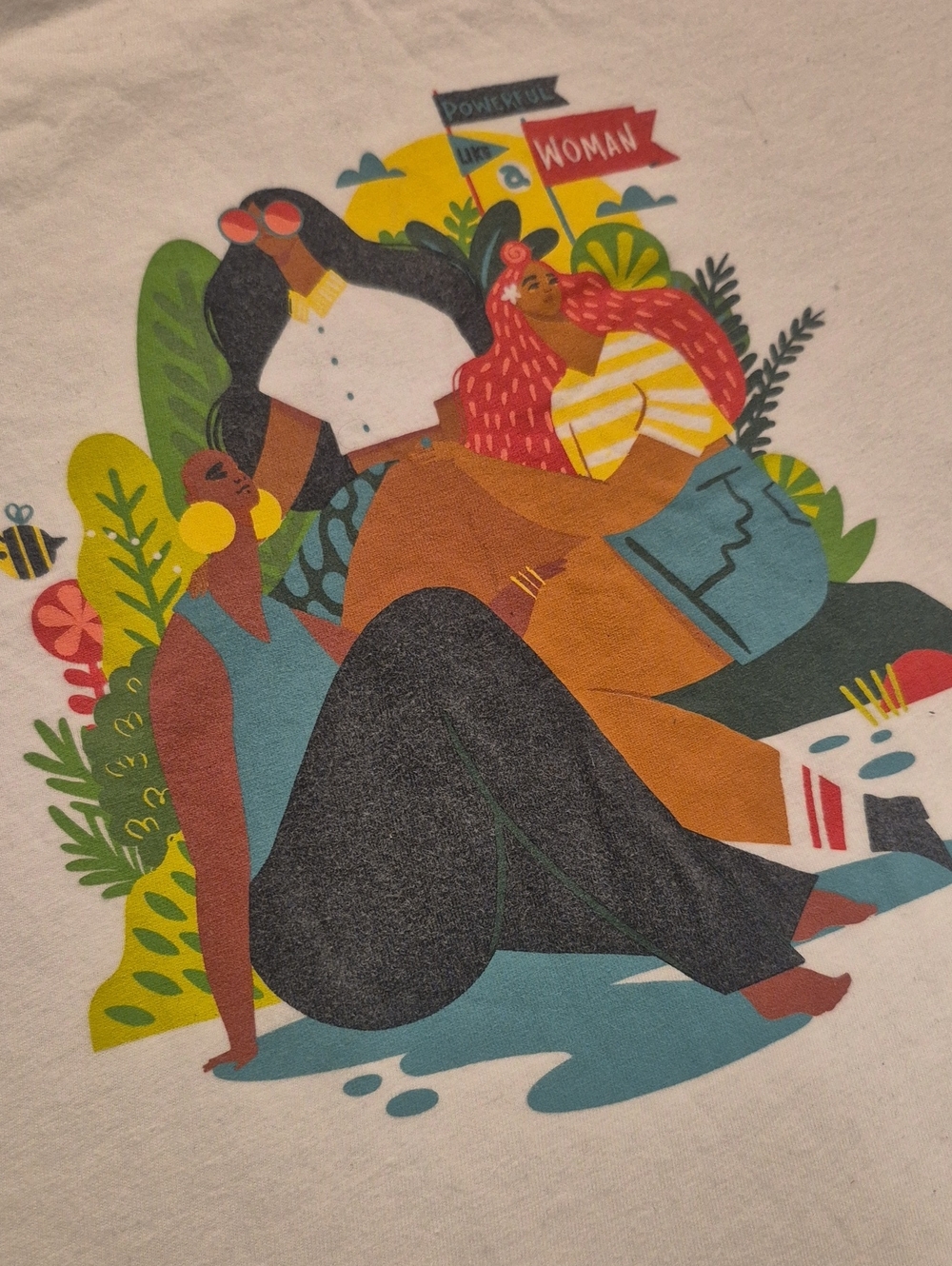 Vintage Style Old Navy "Powerful Like A Woman" Tee - Size L